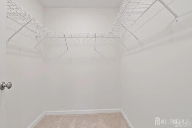 Building Photo - 735 Station Rd