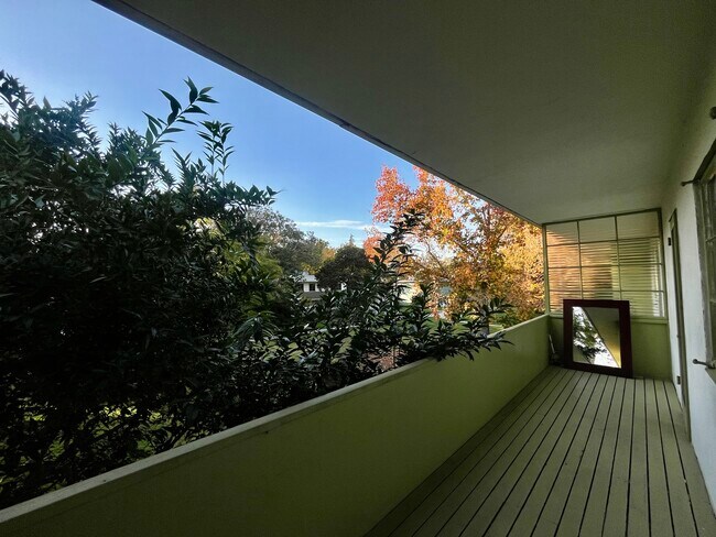 Enjoy the sunsets - 5367 Village Grn