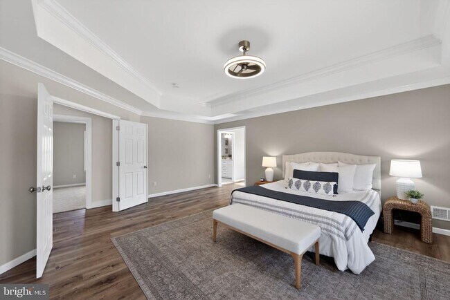 Building Photo - 208 Liberty Cir