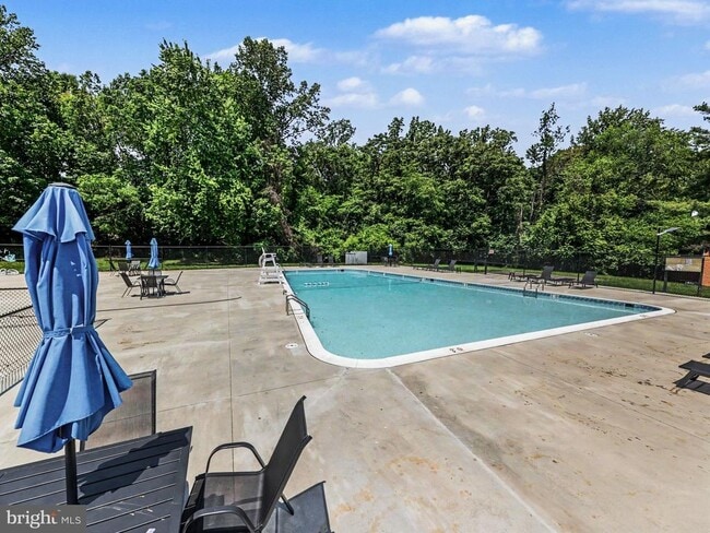 Building Photo - 12703 Lotte Dr
