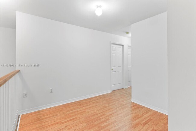 Building Photo - 6525 Southwest 55th Terrace