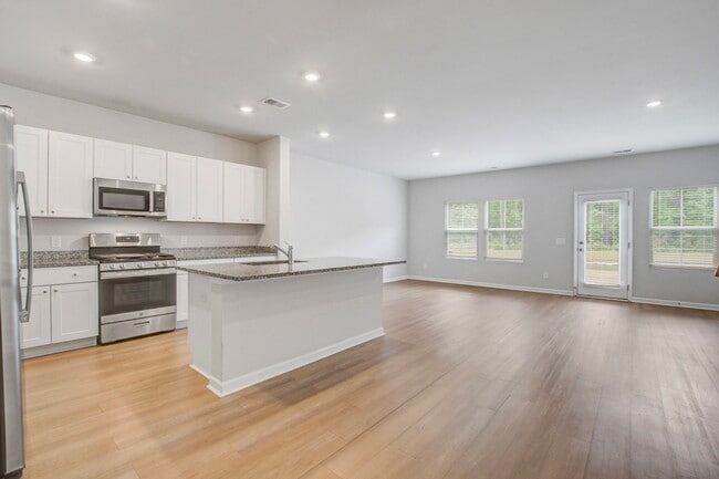 Building Photo - 4105 Quincy Adams Ln