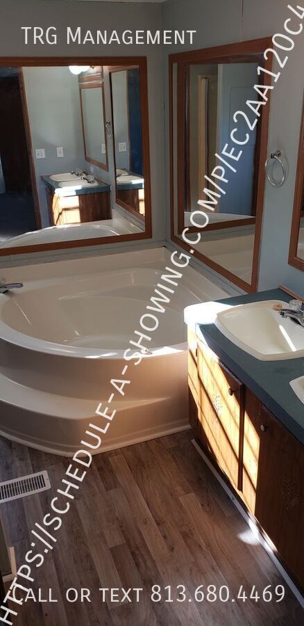 Building Photo - 221 Riggs Rd