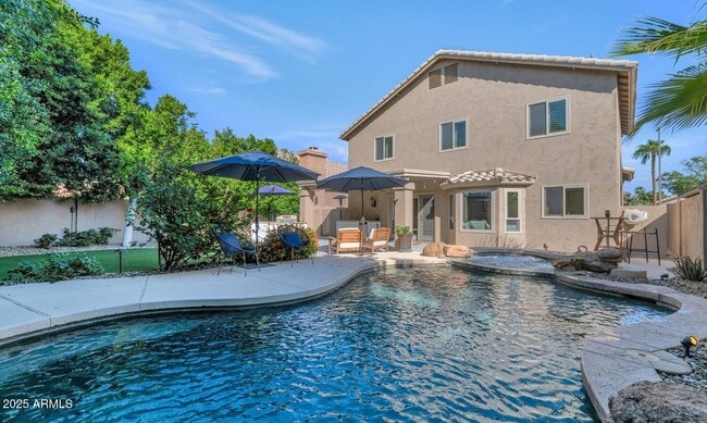 Building Photo - 9617 E Friess Dr