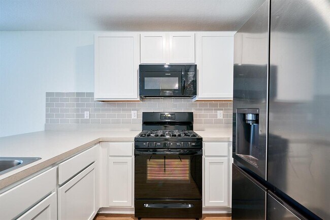 Building Photo - 3323 Avary River Ln