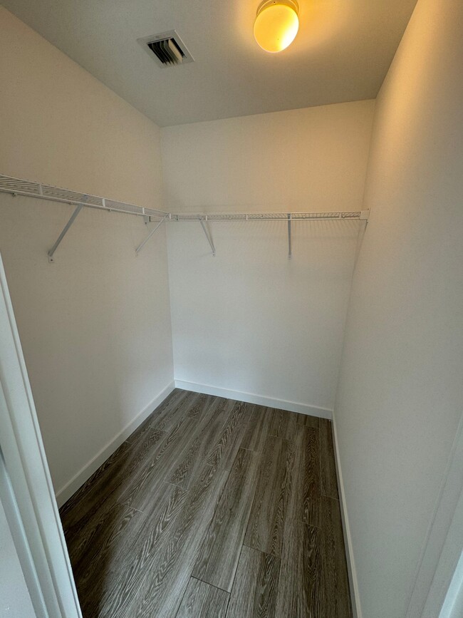 First Walking Closet - 291 NW 30th St