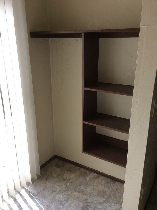 Building Photo - 2 Bedroom Duplex in Whiteaker Neighborhood