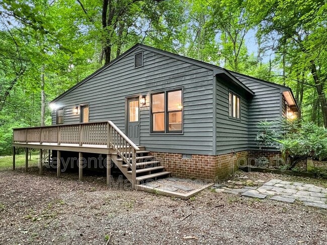 Building Photo - 2112 Autumn Oaks Ln