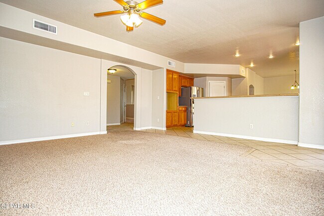 Building Photo - 12712 Tierra Karla Dr