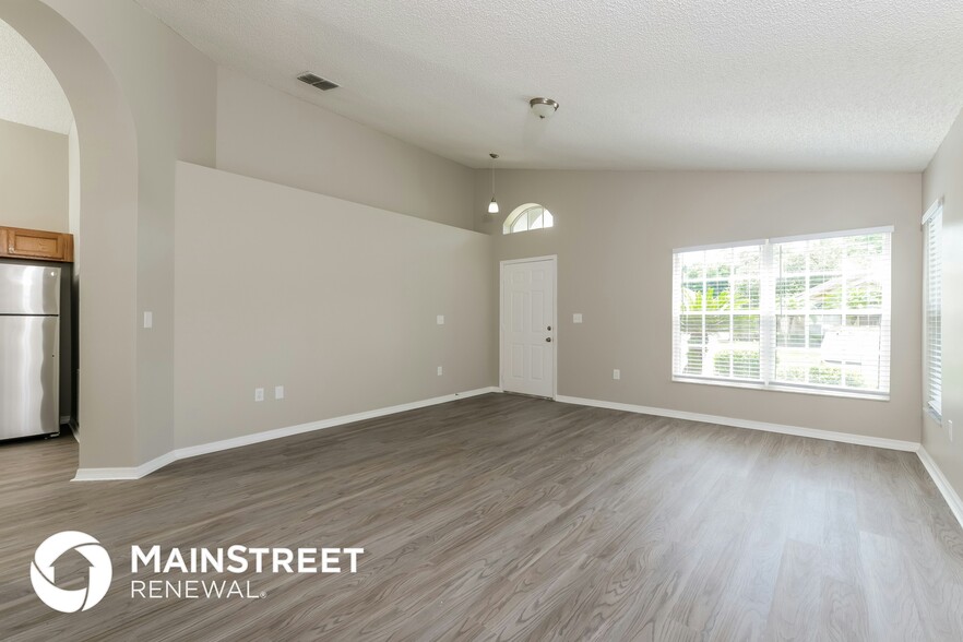 Building Photo - 828 Shell Ln