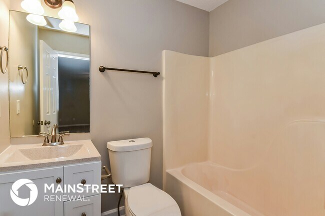 Building Photo - 308 Westwood Ct