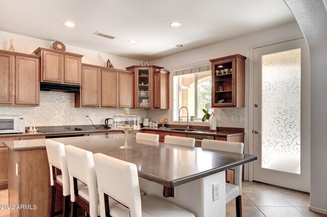 Building Photo - 1120 N Crosscreek Dr