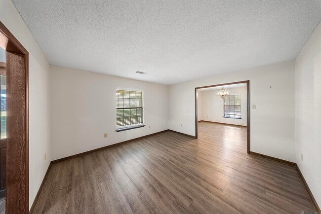 Building Photo - 9655 Sullivan Rd