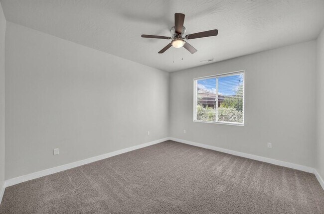 Building Photo - 2792 S 3250 W