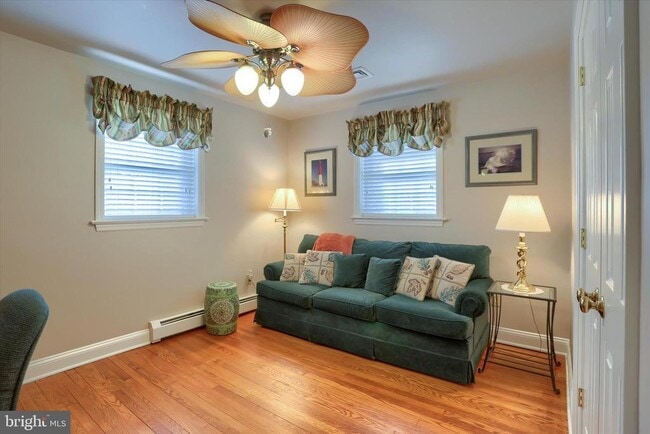 Building Photo - 2406 Roundtop Rd