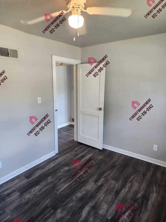 Building Photo - 2051 Covert Ave
