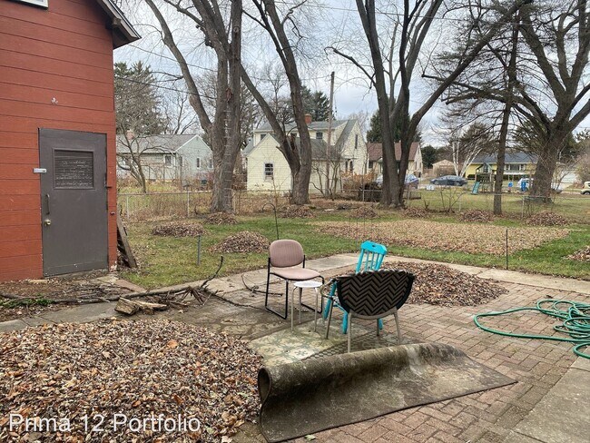 Building Photo - 4 br, 2 bath House - 14 Midvale Blvd