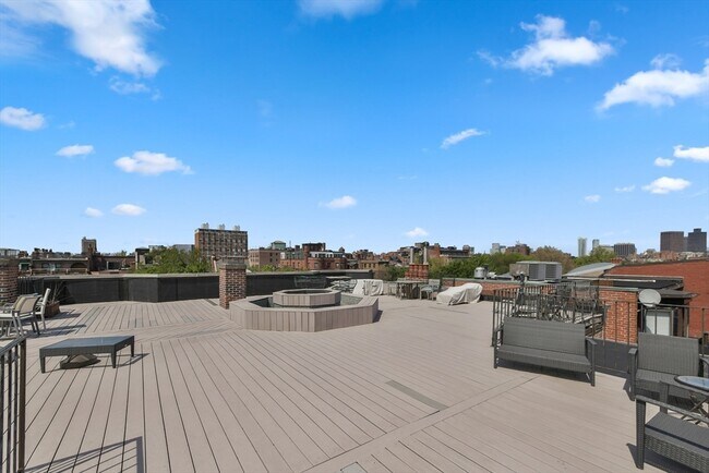 Building Photo - 250 Commonwealth Ave