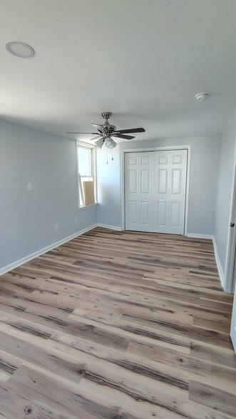 Building Photo - 1000 Main Ave