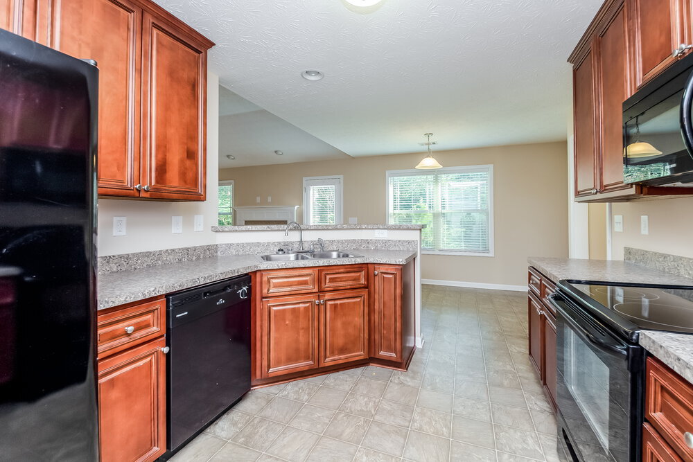 Building Photo - 23 St Charles Pl