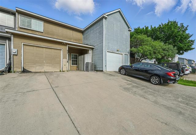Building Photo - 623 W Union Bower Rd