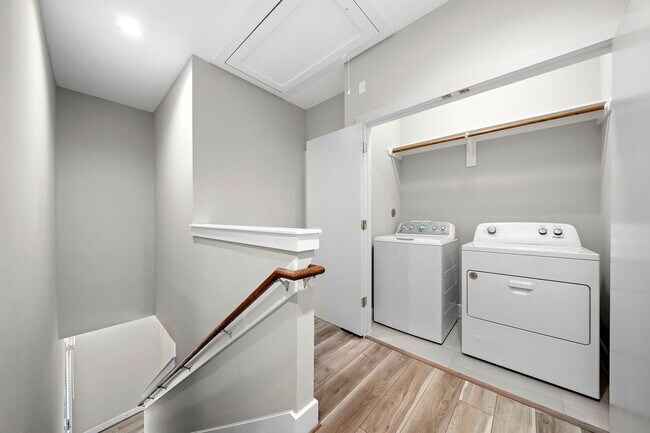 Building Photo - New construction 3 bedroom, 2.5 bathroom h...