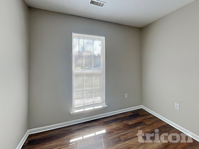 Building Photo - 14020 Eden Ct