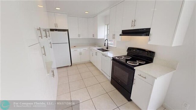 Building Photo - 9708 Alaska Cir