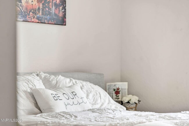 Building Photo - 1490 Foster Dr