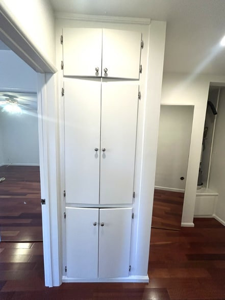 Building Photo - 4021 S Centinela Ave