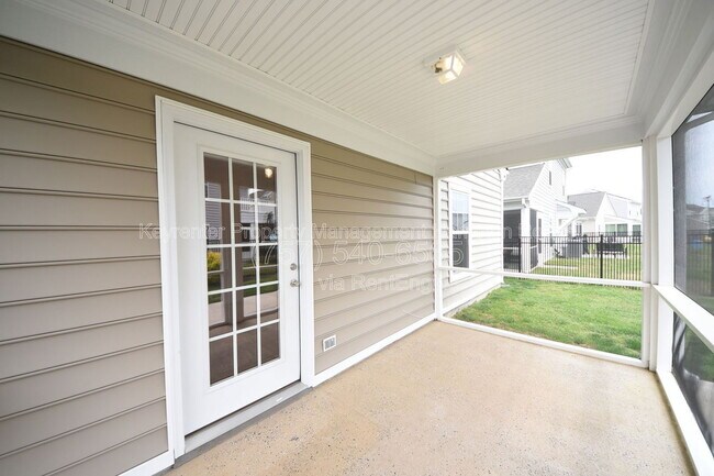 Building Photo - 126 Peck Ln