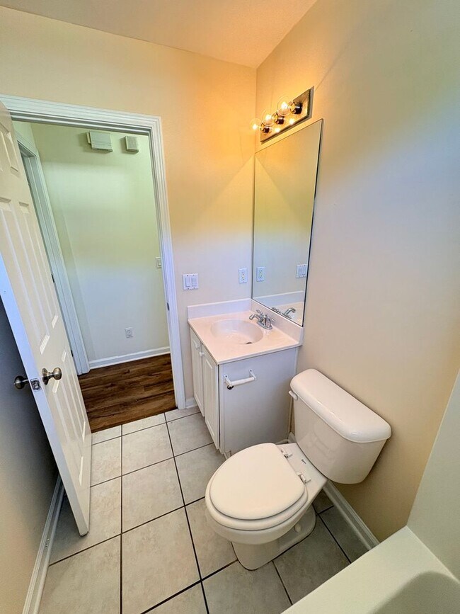 Building Photo - WELCOME TO MILLCREEK(CYPRESS RIDGE)