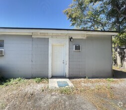 Building Photo - 10603 Briarcliff Rd E