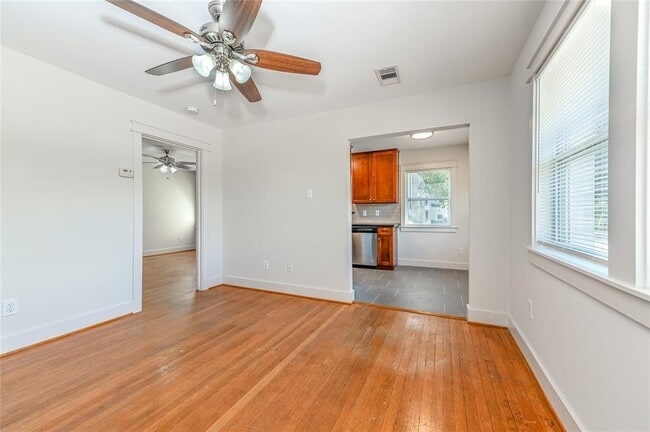 Building Photo - 3406 Norhill Blvd