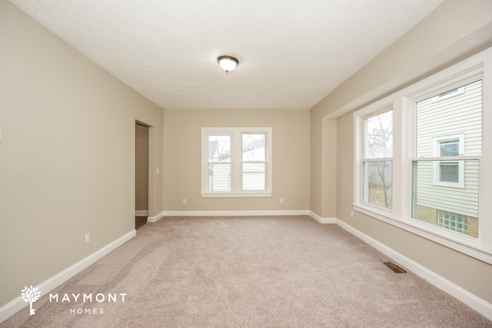 Building Photo - 3355 Desota Ave