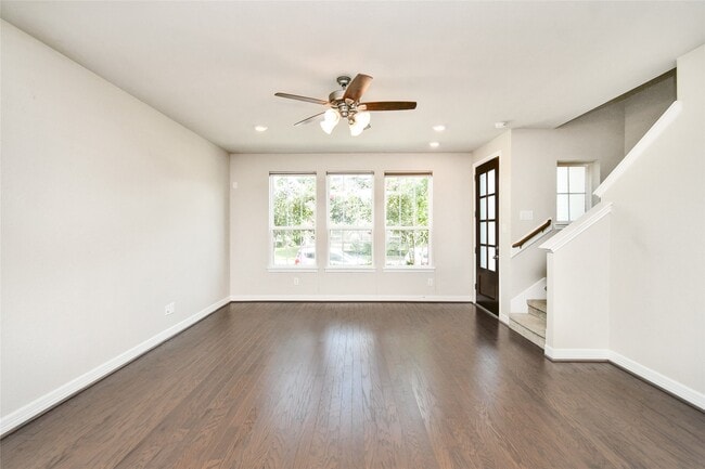 Building Photo - 18225 Crystal Knoll Dr
