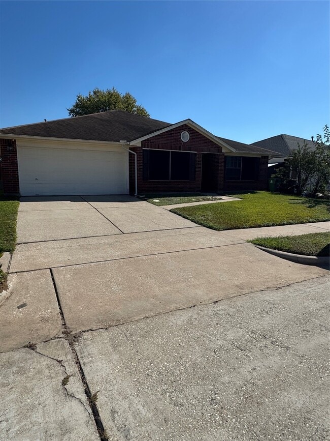 Primary Photo - 11123 Cayman Mist Dr