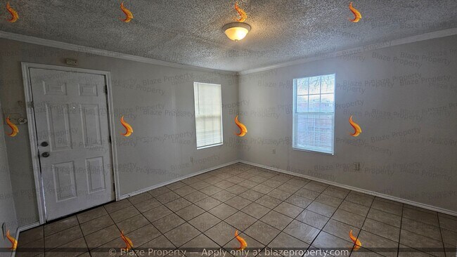 Building Photo - 711 Wichita Ave