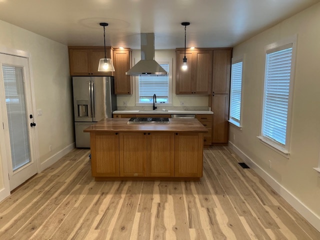 Building Photo - 3353 Spear Ave