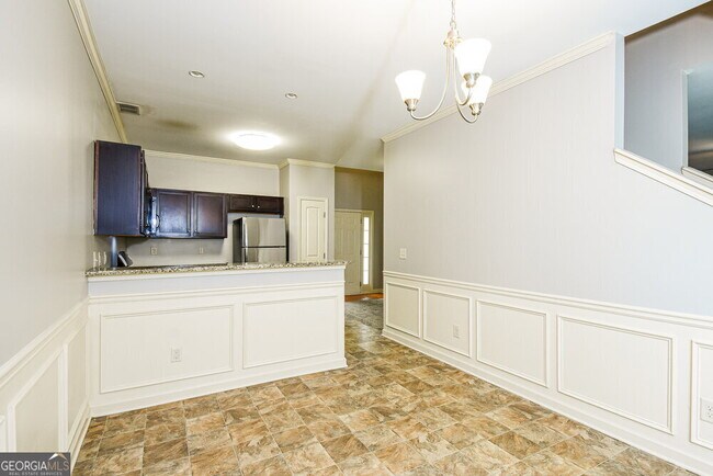 Building Photo - 338 Camellia Way