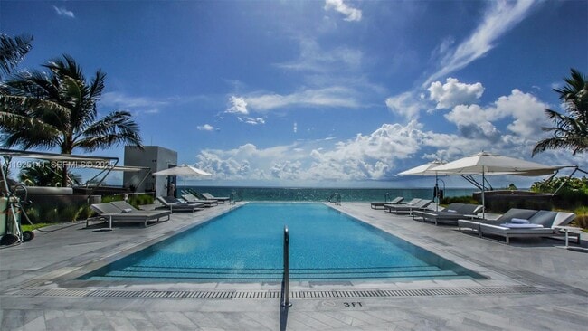 Building Photo - 19575 Collins Ave