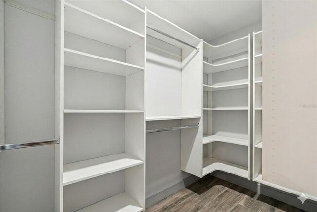 Building Photo - 292 Sunlit Cove Dr NE