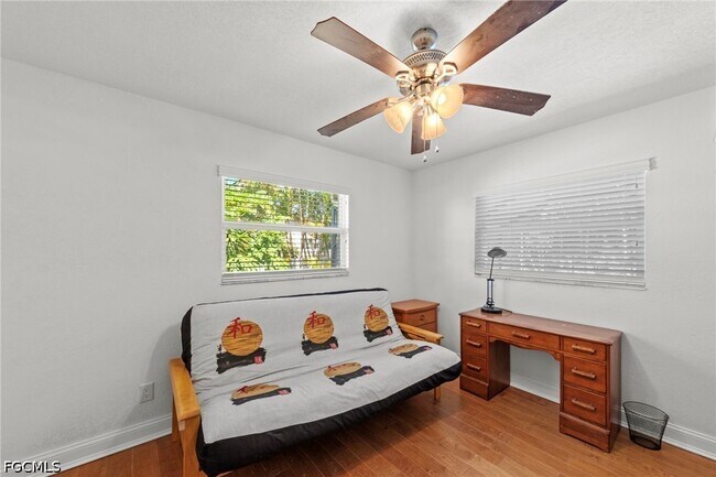 Building Photo - 2317 SW 44th Terrace