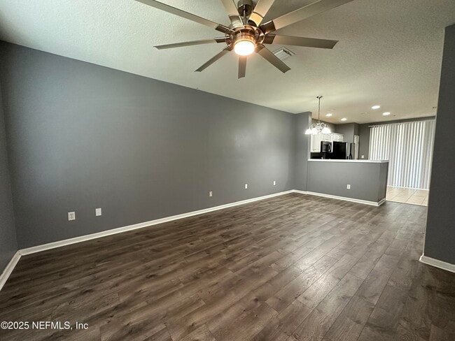 Building Photo - 8145 Summerside Cir