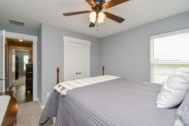 Building Photo - 31430 Stone Ridge Forest Dr