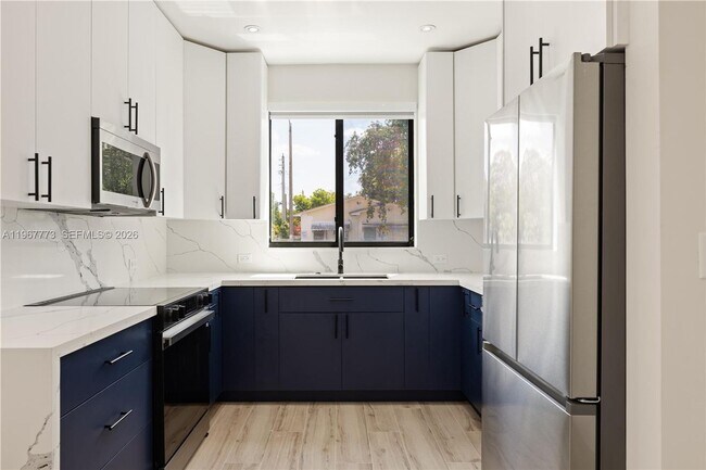 Building Photo - 6852 NW 4th Ave