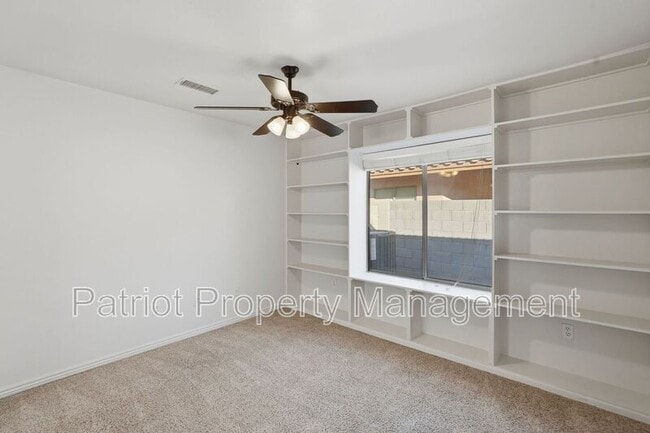 Building Photo - 1281 N McKenna Ln