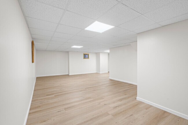 Building Photo - Beautifully Renovated Townhome in The Ridings at Brookside – Macungie