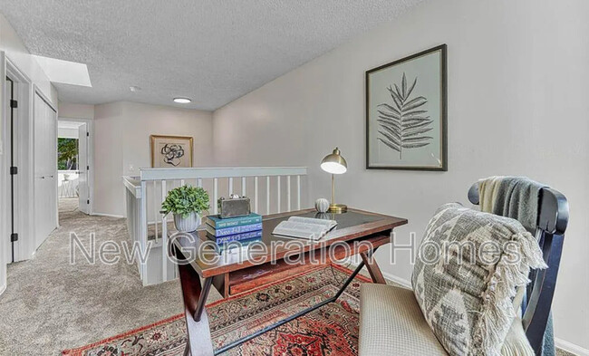 Building Photo - 4552 Castlepoint Dr