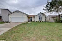 Building Photo - Updated 3 bedroom ranch